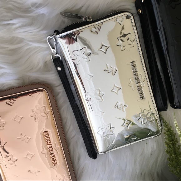 NWT Michael Kors large wallet phone case - Picture 7 of 13